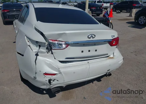 2016 Infiniti Q50 Premium z USA, uszkodzony, nr VIN JN1EV7AP4GM301887